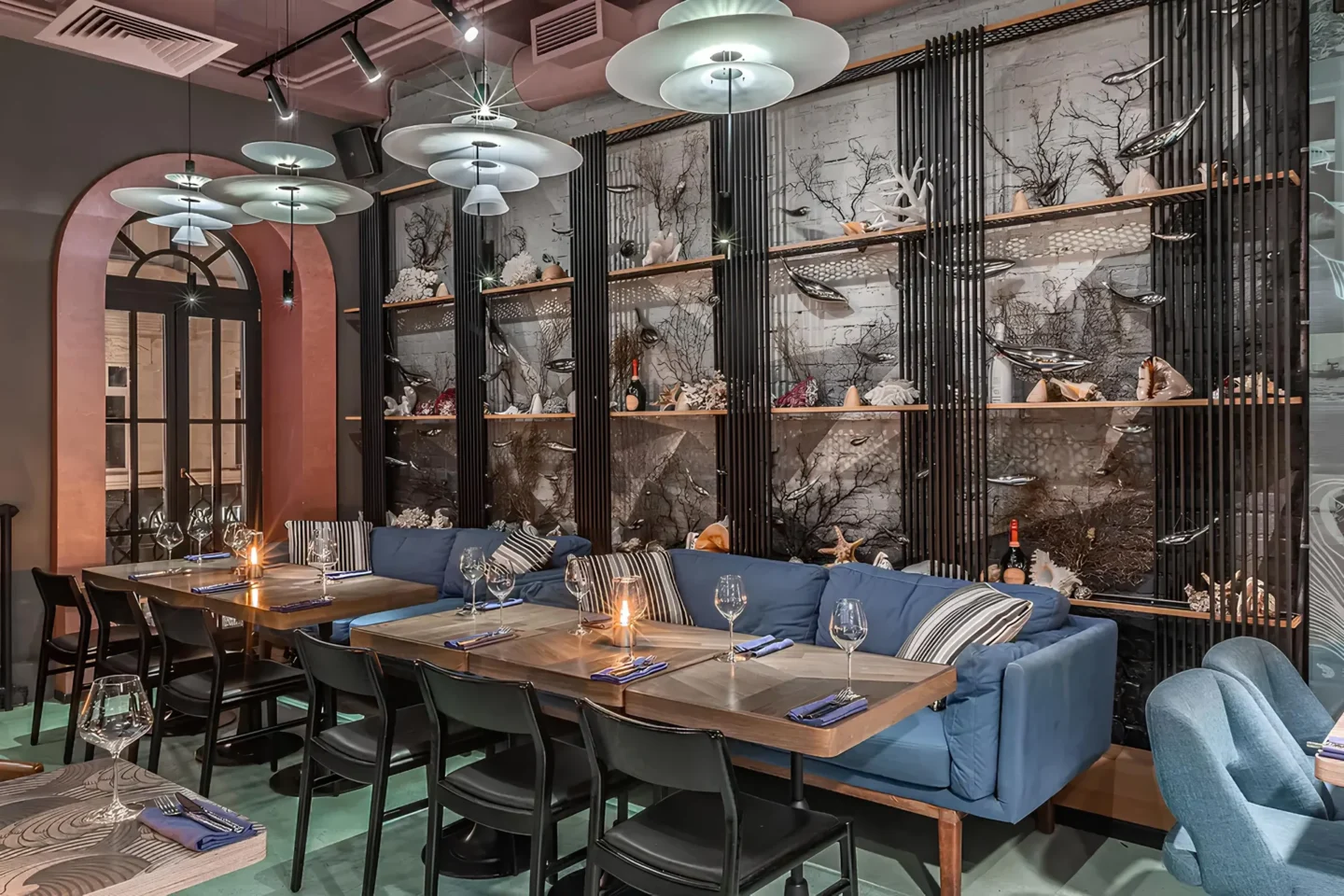 Банкетный зал на 2 этаже в ресторане LureMe на Патриарших прудах