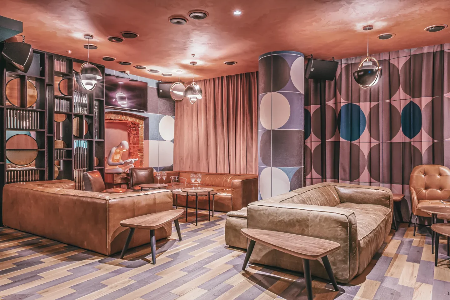 Организация банкета в итальянском ресторане LureMe на Патриарших прудах в Москве