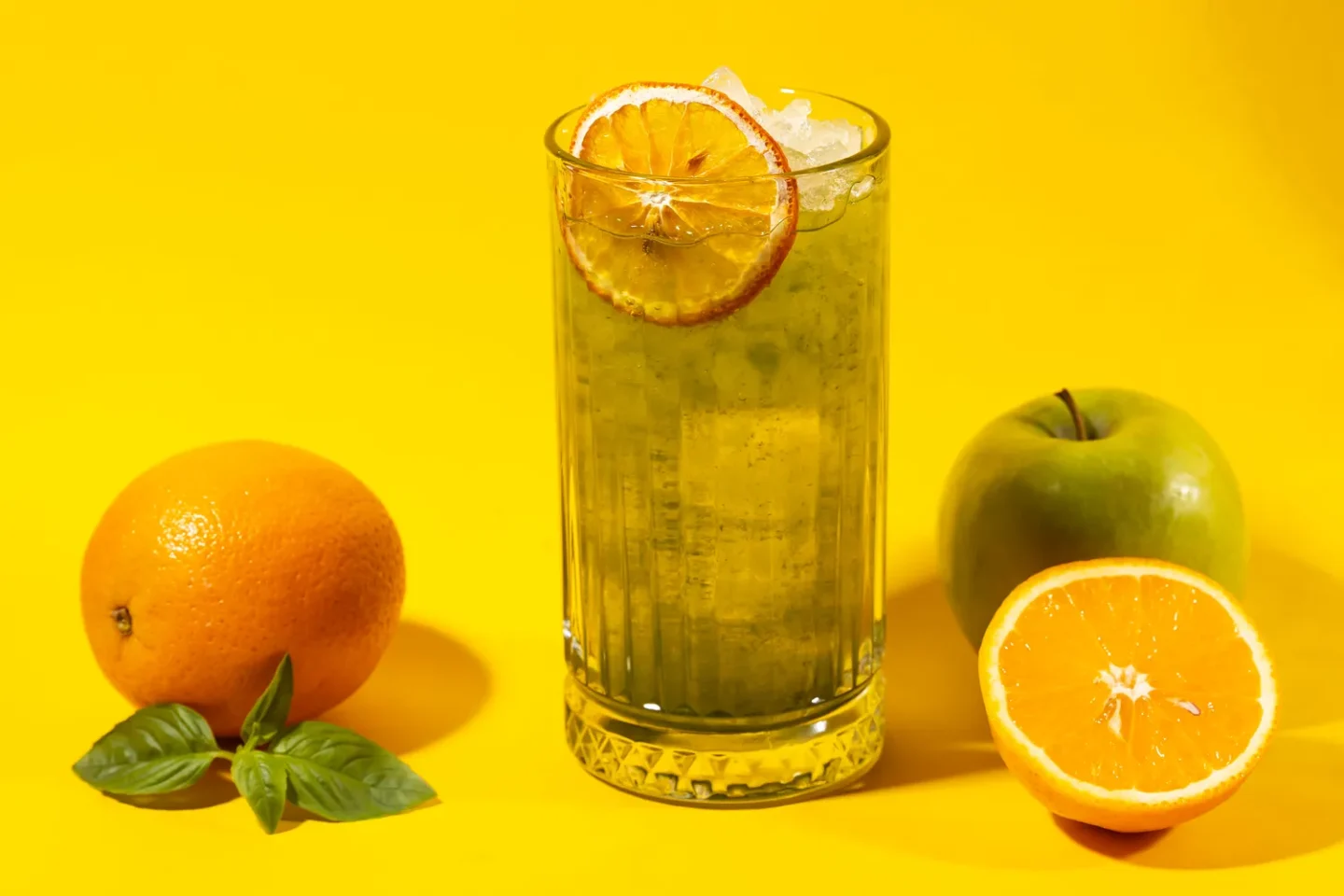 Лимонад базилик яблоко